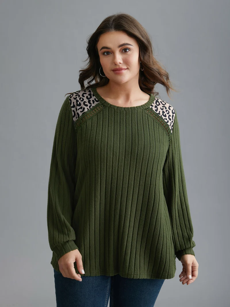 Leopard Shoulders Stretchy Textured T-shirt