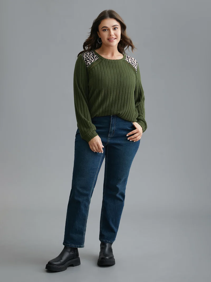 Leopard Shoulders Stretchy Textured T-shirt