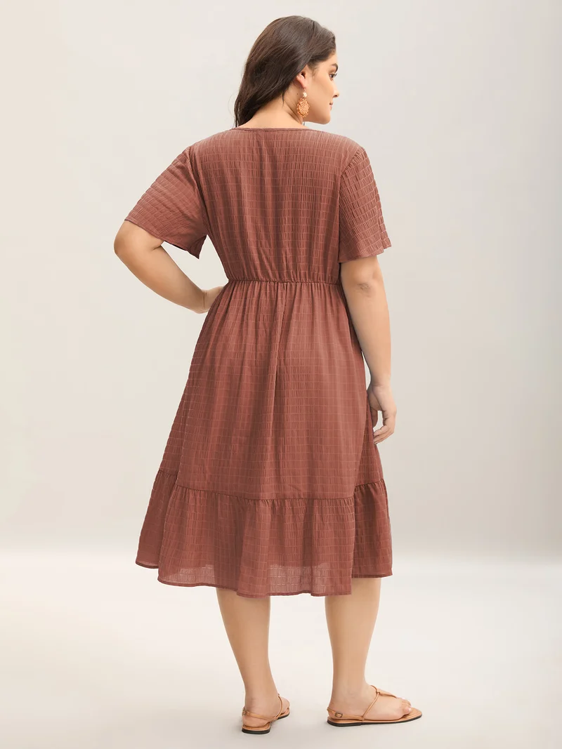 Lace Textured Pockets Tiered Midi Dress