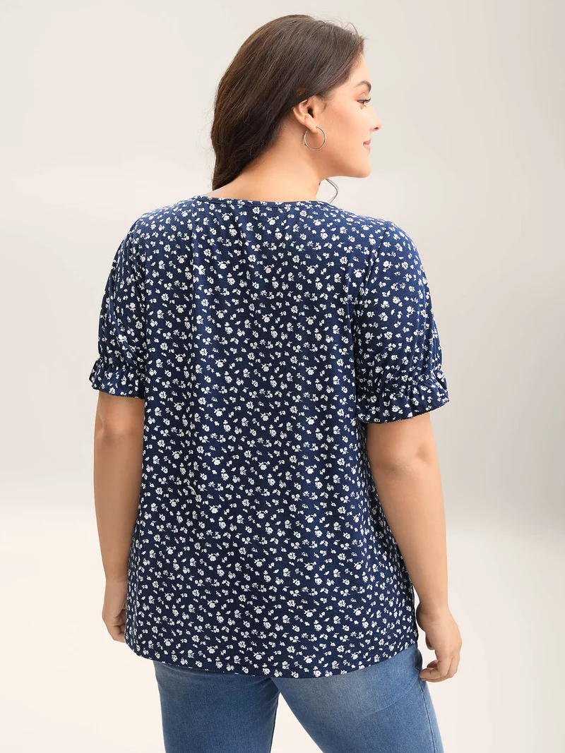Ditsy Floral Print Square-Neck T-Shirt