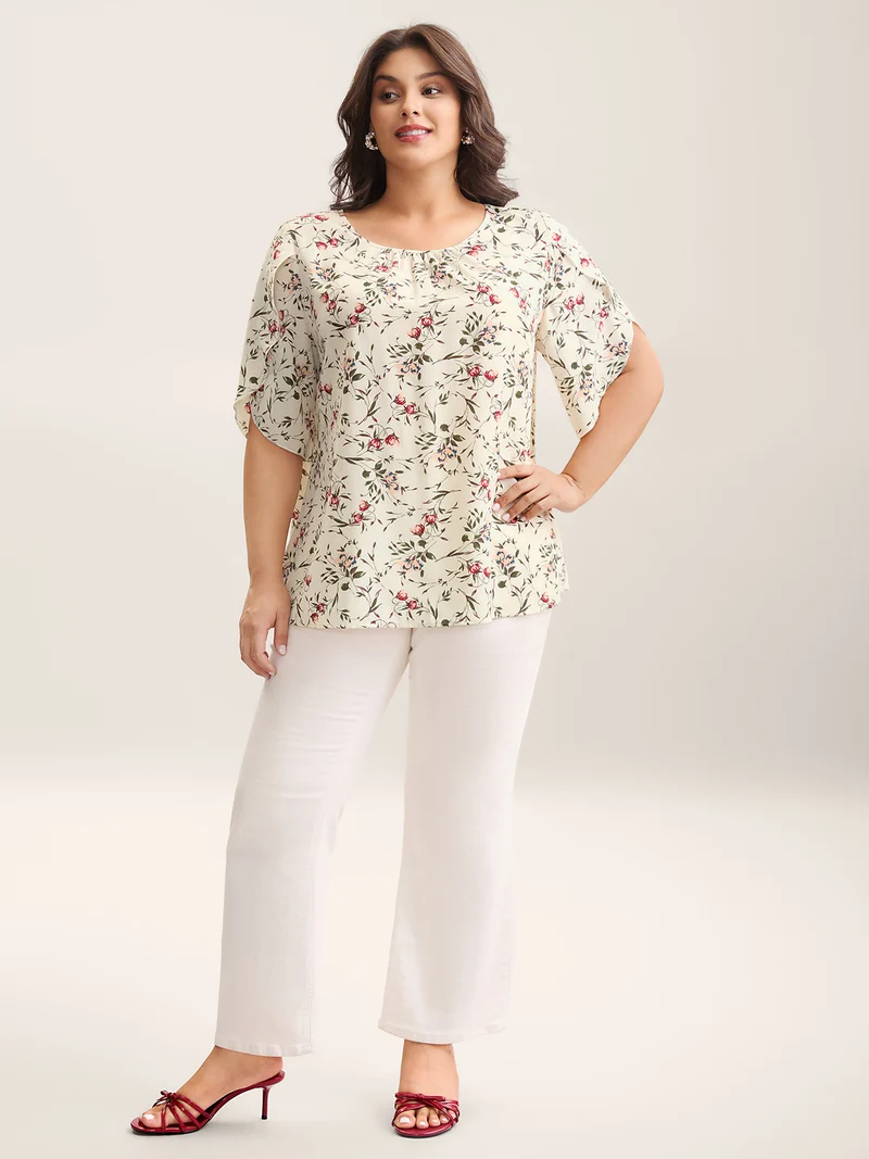 Floral Print Petal Sleeve Pleated Blouse