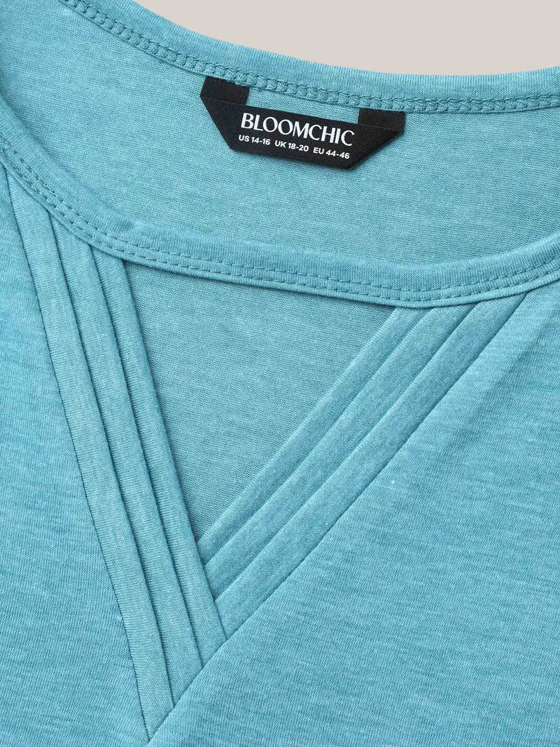 Heathered Split Neck Curvy-Fit T-Shirt