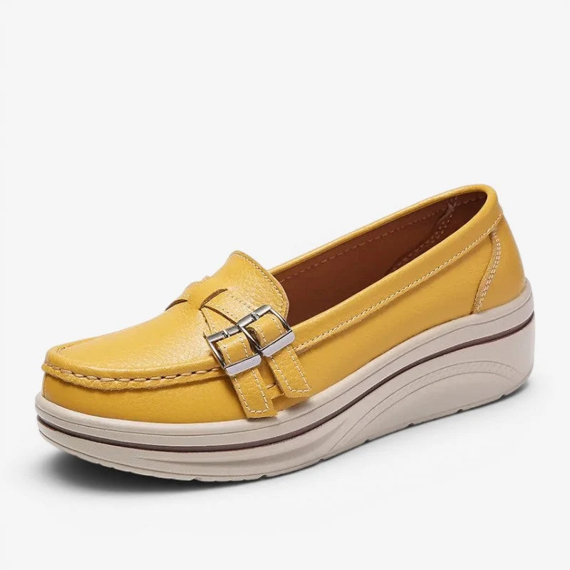 Mocassins à semelle épaisse pour femme avec bride à boucle