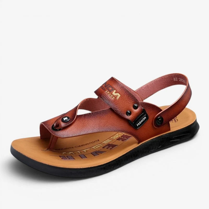 Sandales style tongs pour homme avec bride arrière convertible