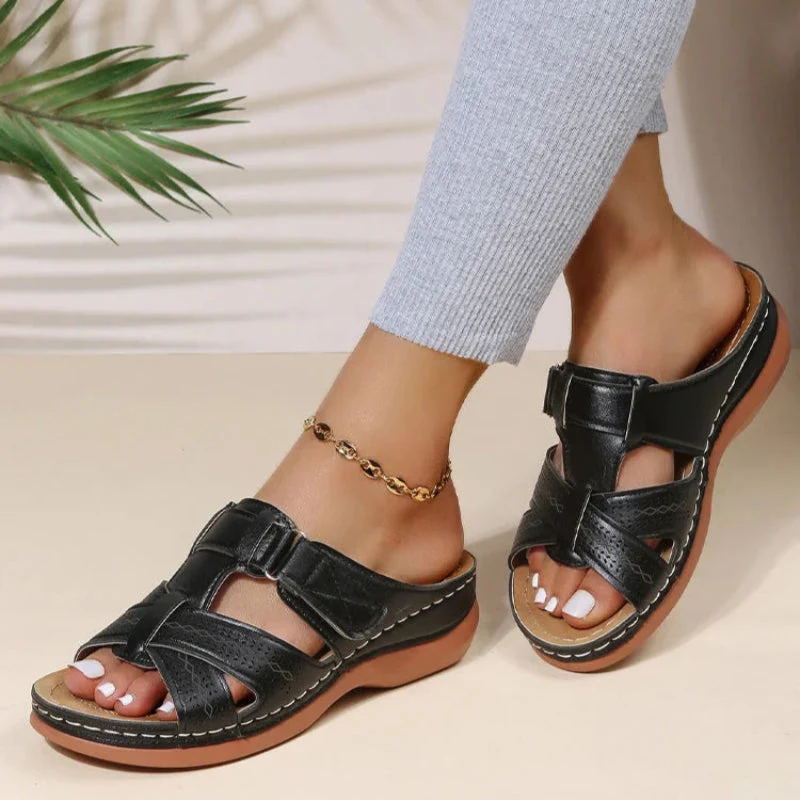 Sandales à enfiler pour femme avec bride à boucle réglable