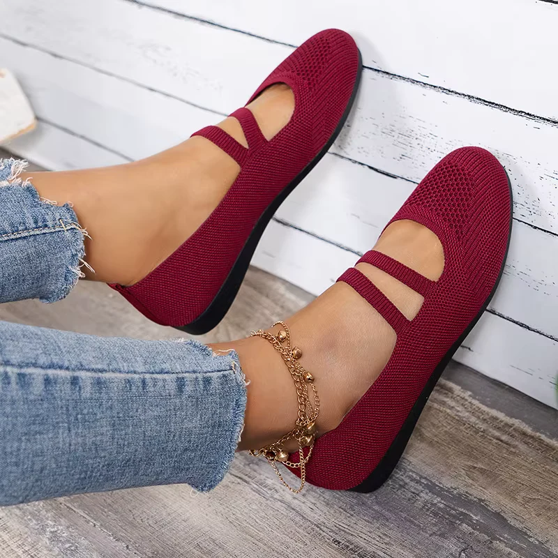 Chaussures plates à bout rond pour femme avec design respirant