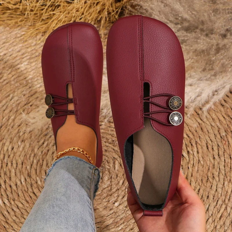Chaussures plates à bout rond pour femme avec fermeture à bouton