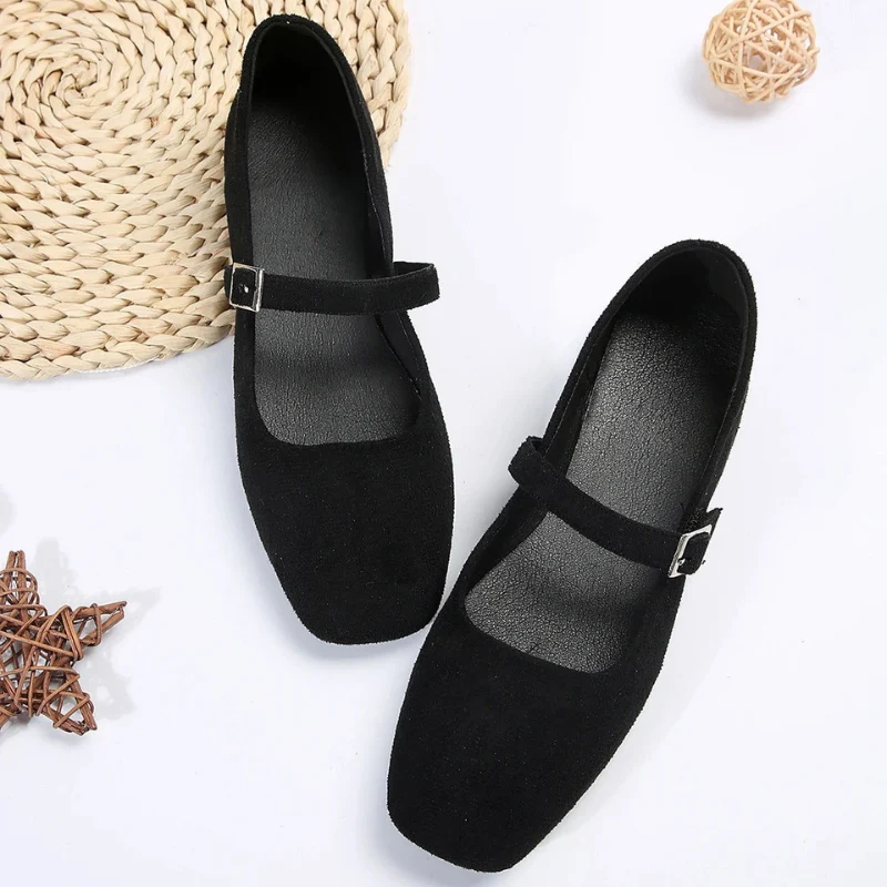 Ballerines pour femme à talon bas avec bride à boucle