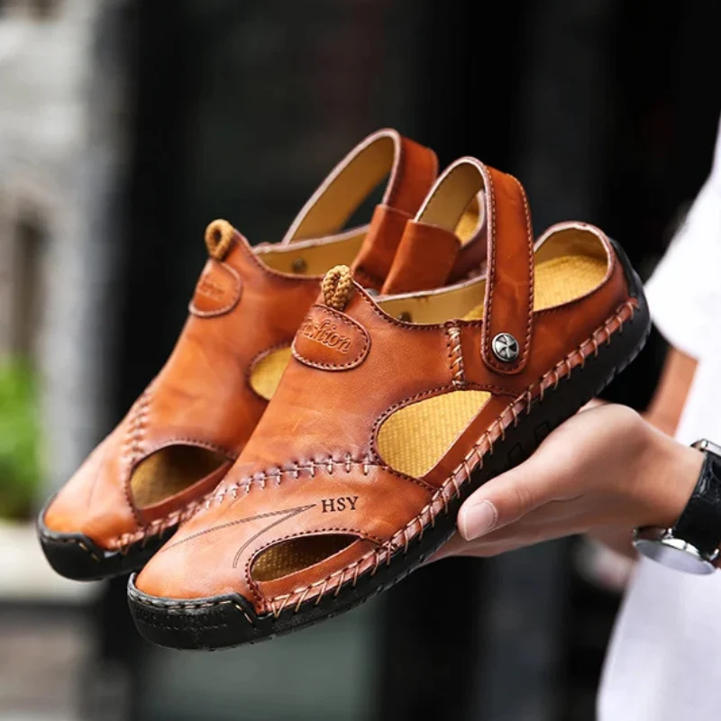 Sandales à bout rond pour homme avec bride pivotante