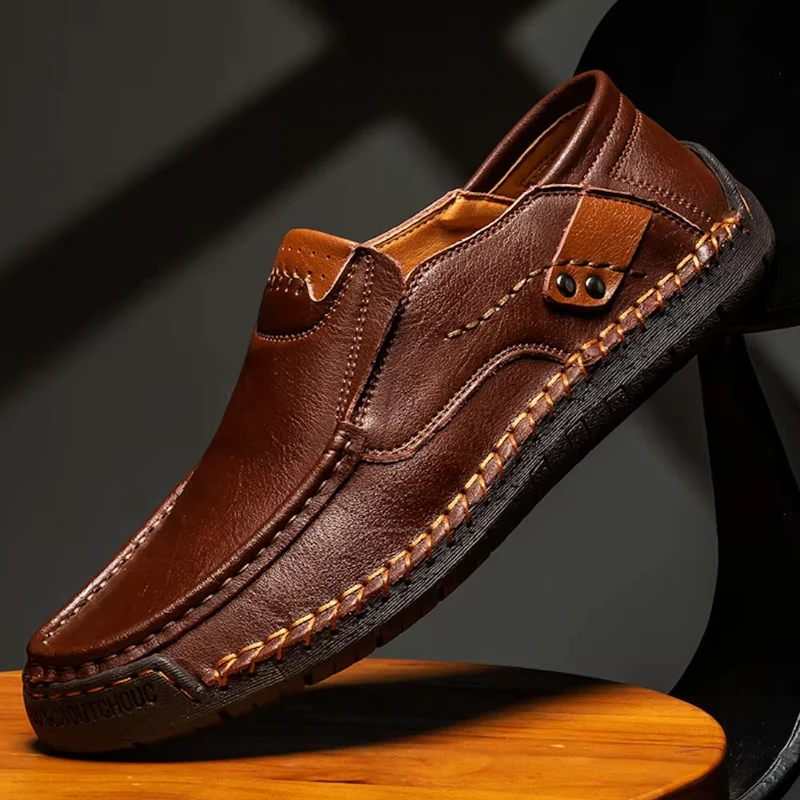 Mocassins à enfiler pour homme avec design léger