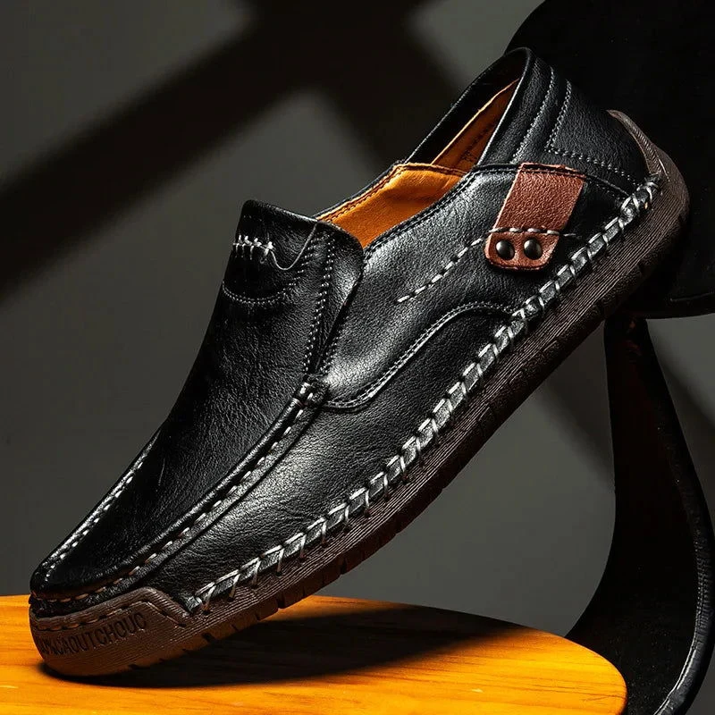 Mocassins à enfiler pour homme avec design léger