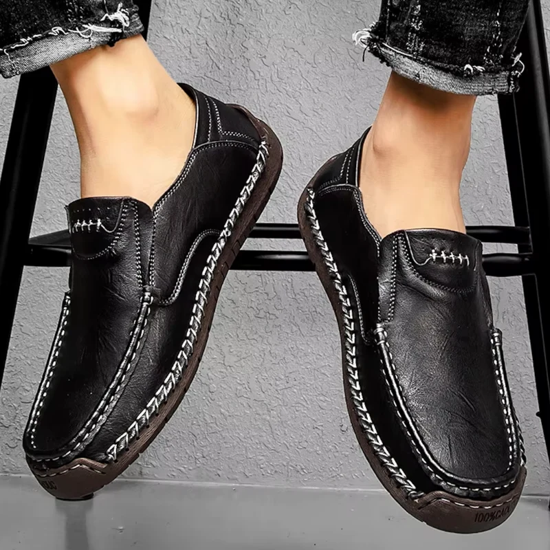 Mocassins à enfiler pour homme avec design léger
