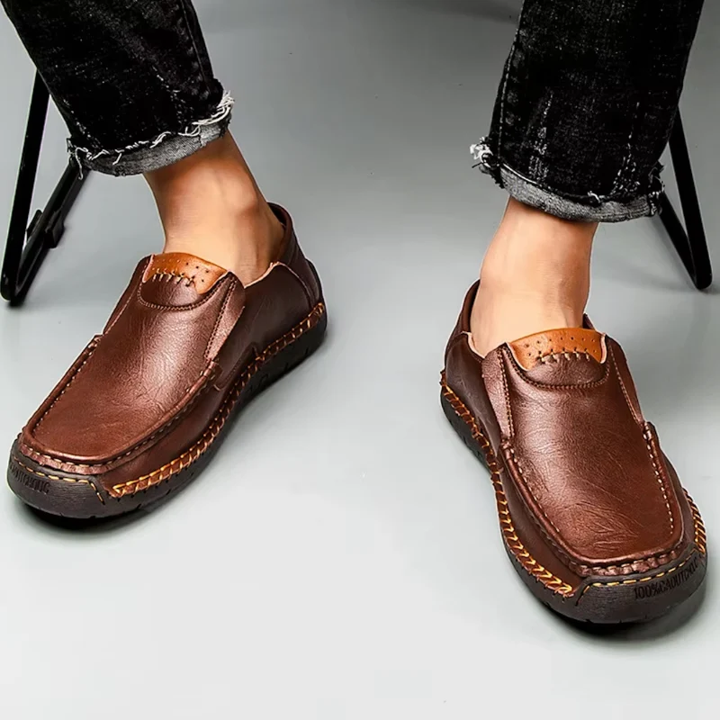 Mocassins à enfiler pour homme avec design léger