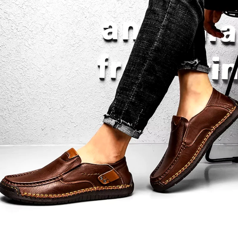 Mocassins à enfiler pour homme avec design léger