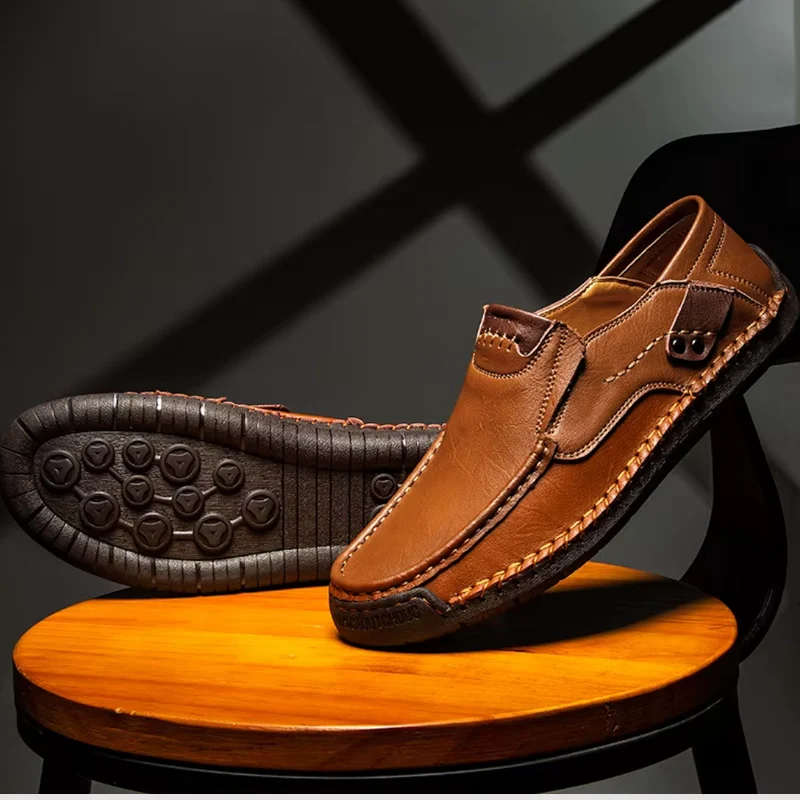 Mocassins à enfiler pour homme avec design léger