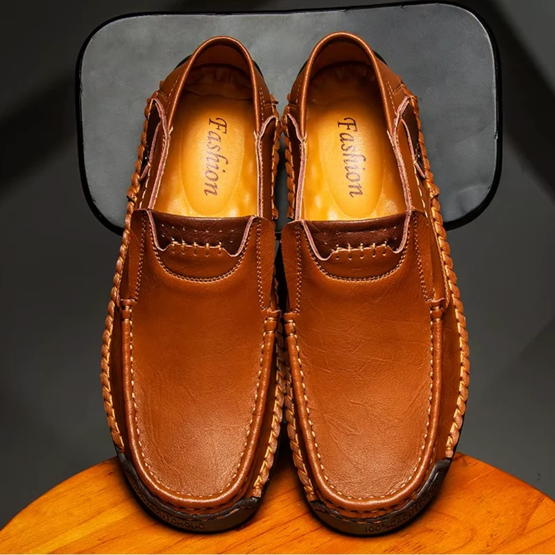 Mocassins à enfiler pour homme avec design léger