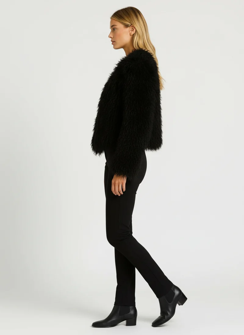 Victoire | Femme Veste Courte Fausse Fourrure Cosy – Veste Fourrure Glamour 2026
