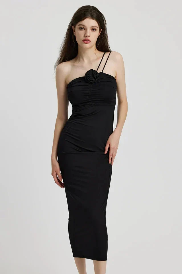 Robe longue noire élégante sans manches pour femme