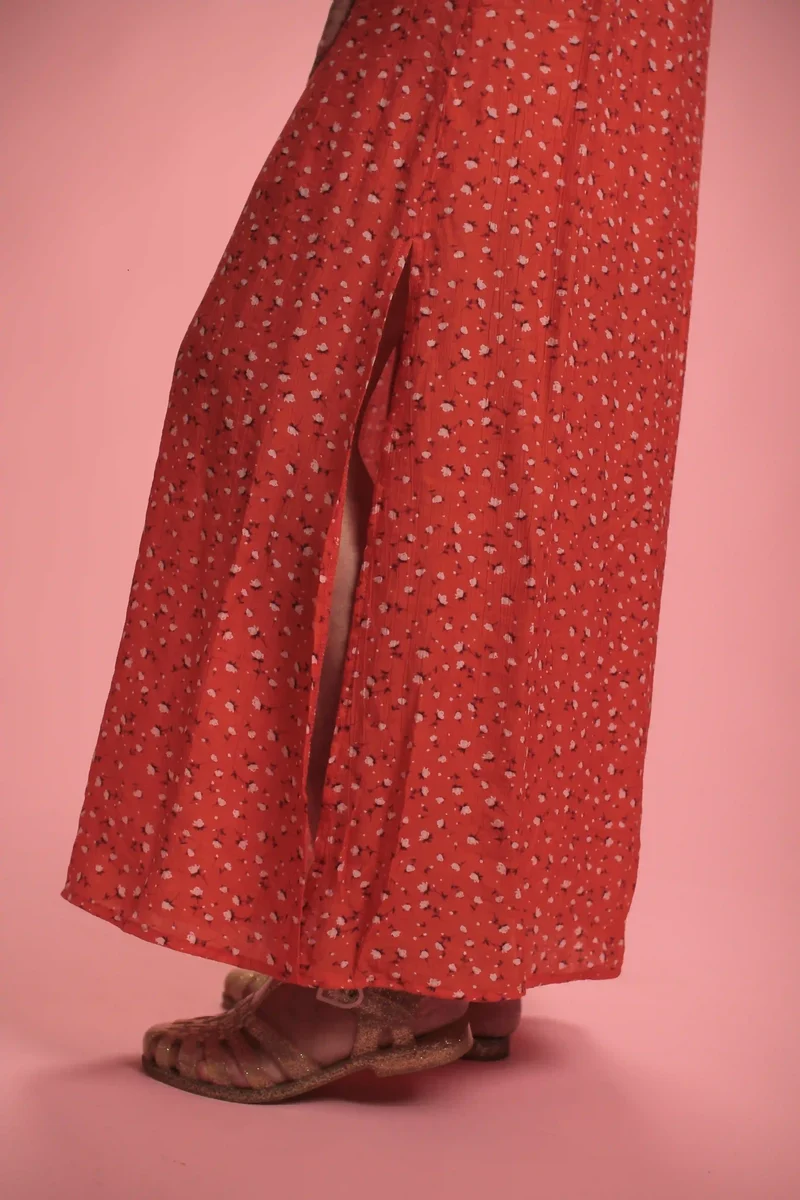 Robe Capri rouge à fleurs
