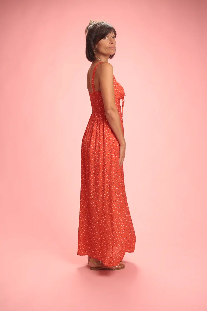 Robe Capri rouge à fleurs
