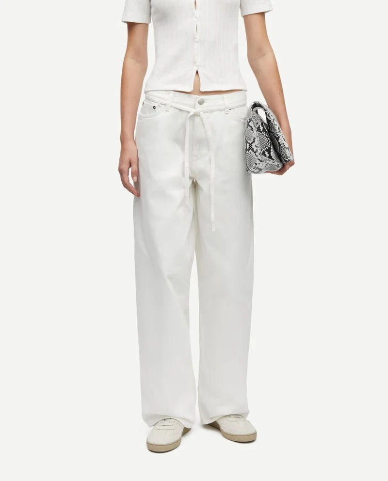 Jean large ceinturé en coton bio Saharper White Rock