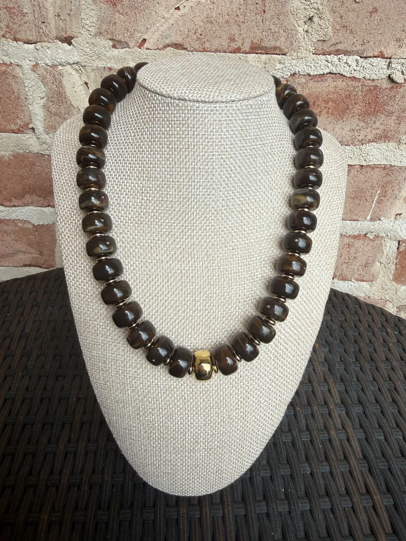 RACHEL CHUNKY BEADED NECKLACE