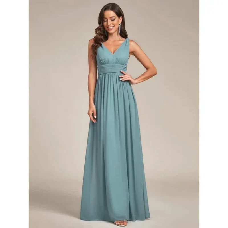 Robe Maxi Élégante à Col V – Style Féminin Intemporel