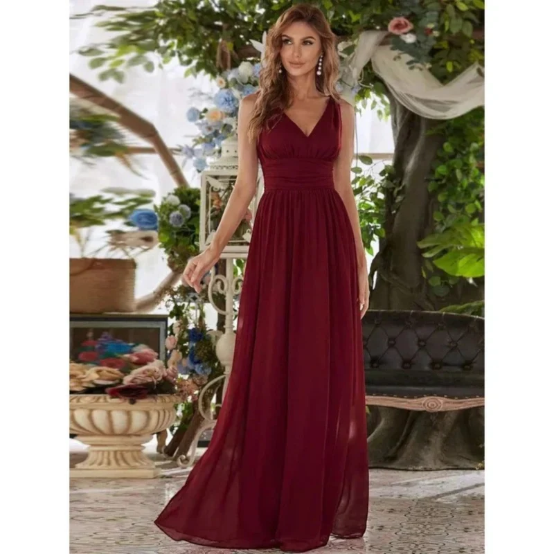 Robe Maxi Élégante à Col V – Style Féminin Intemporel
