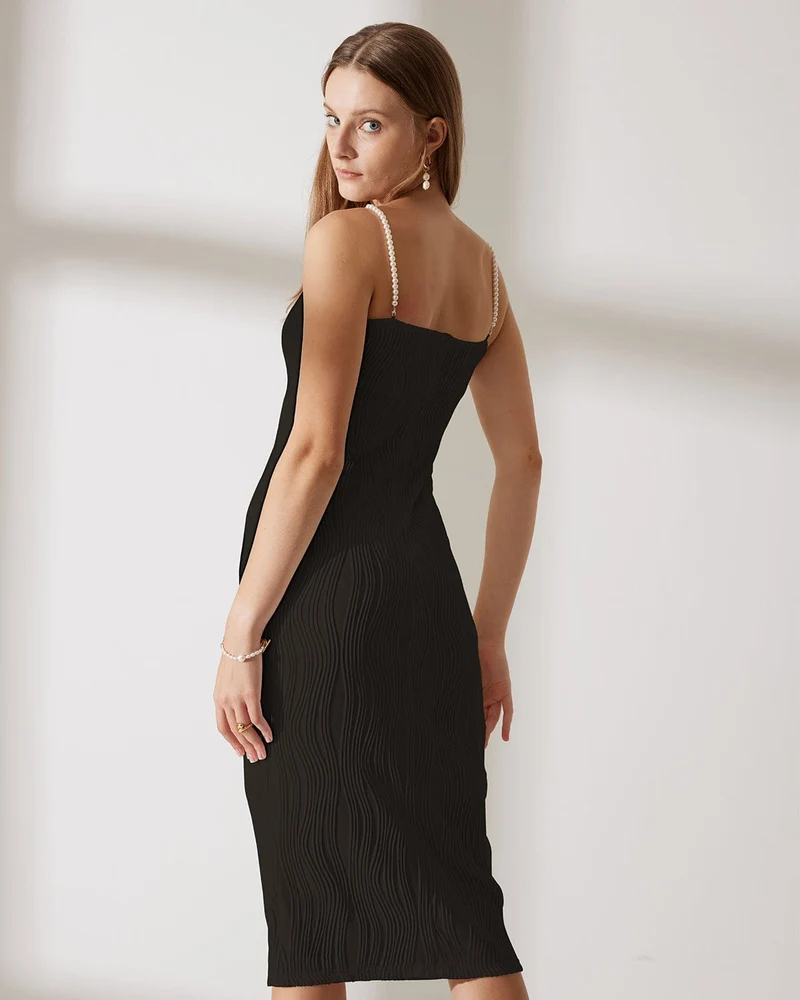 Robe Midi Femme Côtelée Élégante – Détails en Perles Raffinés