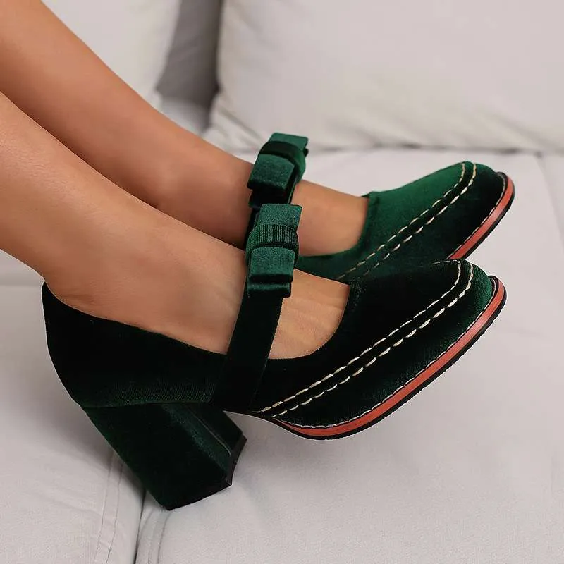 Mocassins à talon bloc en velours – Chaussures élégantes et confortables