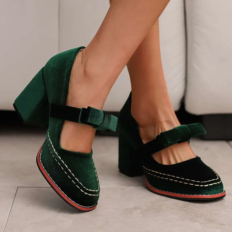 Mocassins à talon bloc en velours – Chaussures élégantes et confortables