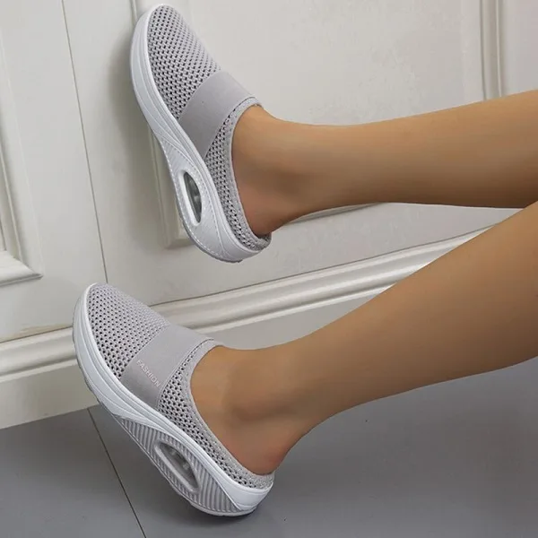 Compa | Sandales orthopédiques à talons compensés