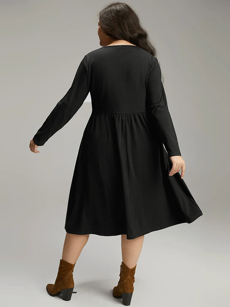 Cotton Solid Button Detail Pocket Pleated Dress