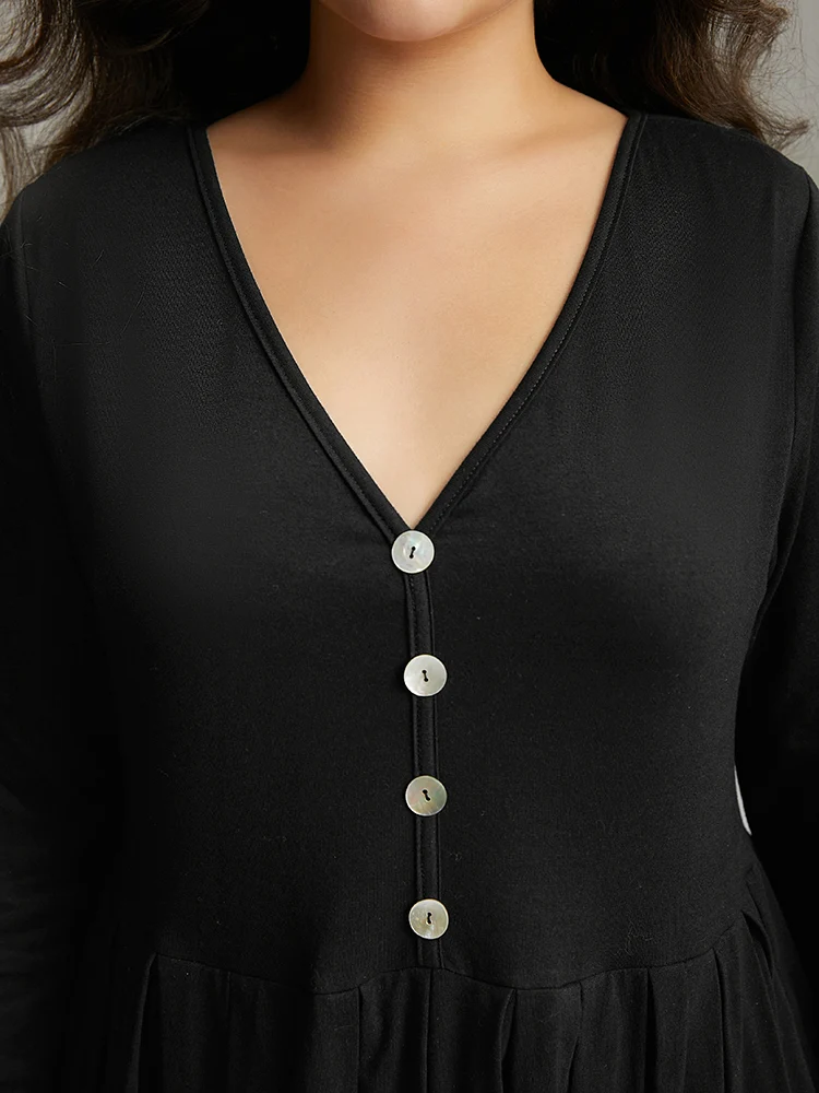 Cotton Solid Button Detail Pocket Pleated Dress