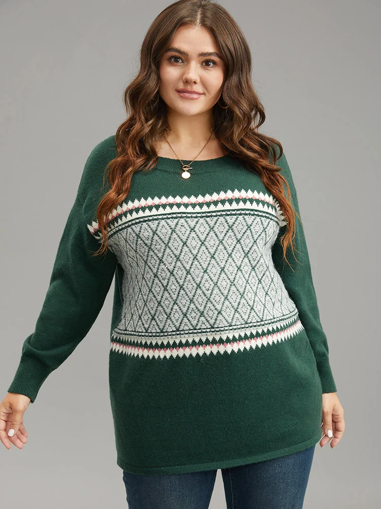 Supersoft Essentials Round Neck Geometric Pullover