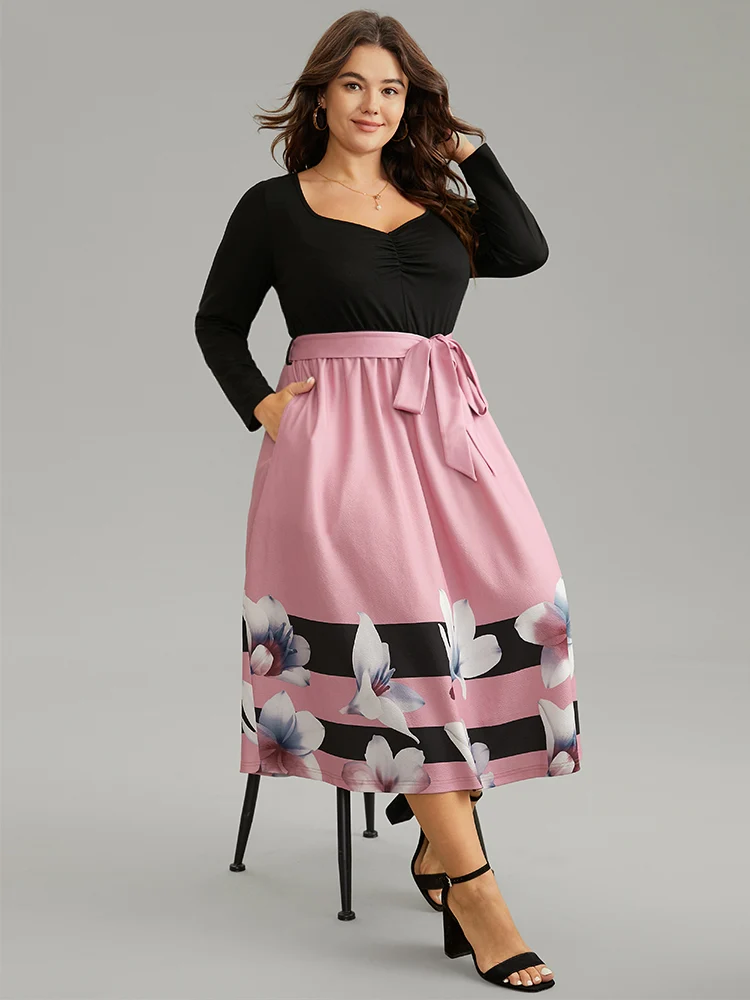 Floral Contrast Ruched Square Neck Belted Dress