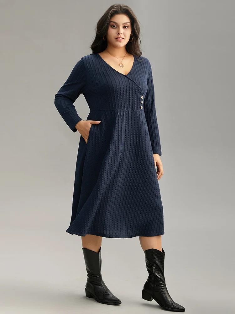 Solid Appliques Button Detail Elastic Waist Dress