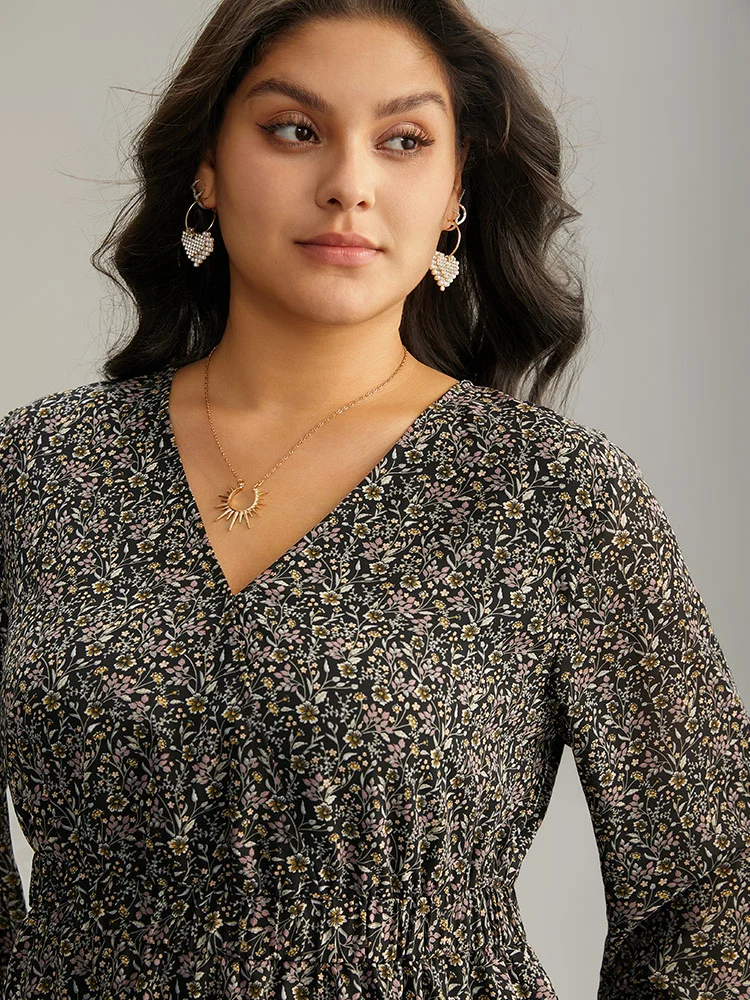 Ditsy Floral Shirred Lantern Sleeve Blouse