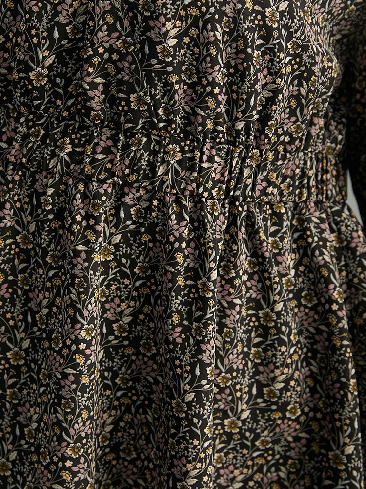 Ditsy Floral Shirred Lantern Sleeve Blouse