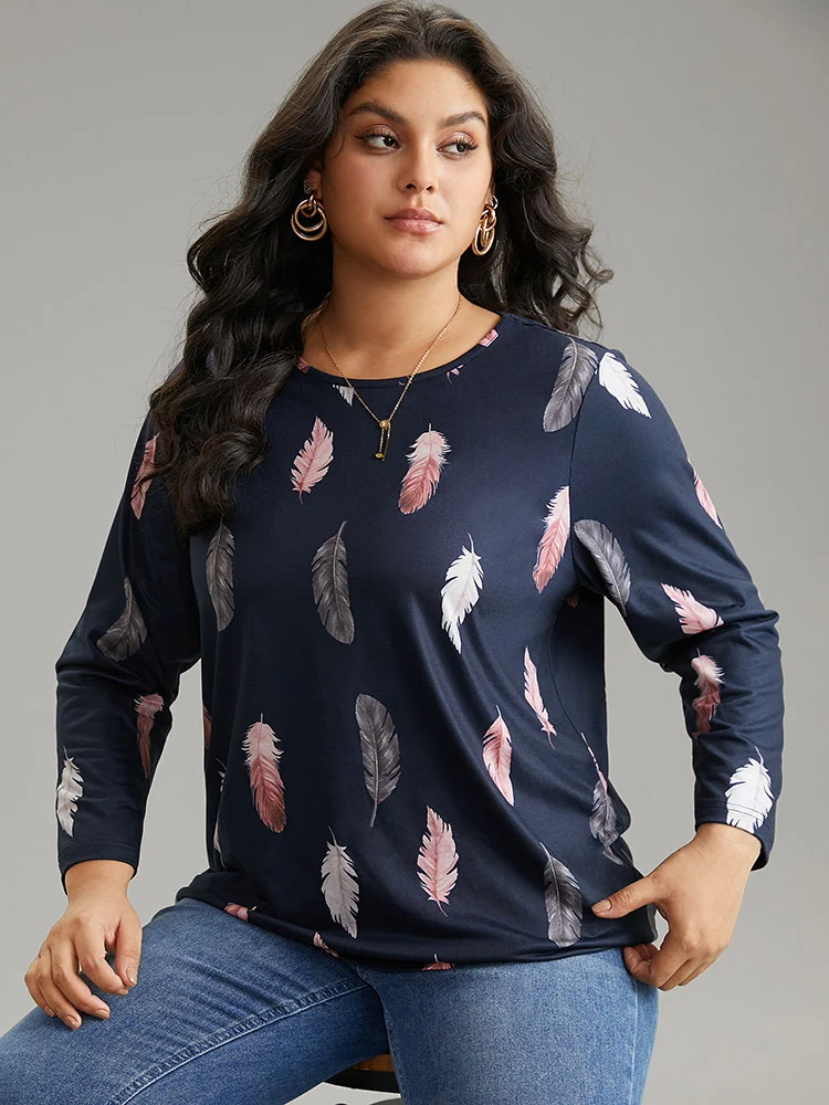 Crew Neck Feather Print T-shirt