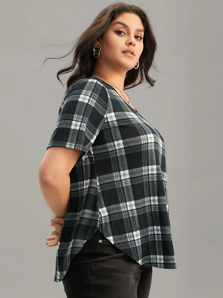 Plaid Contrast Crew Neck Curved Hem T-shirt