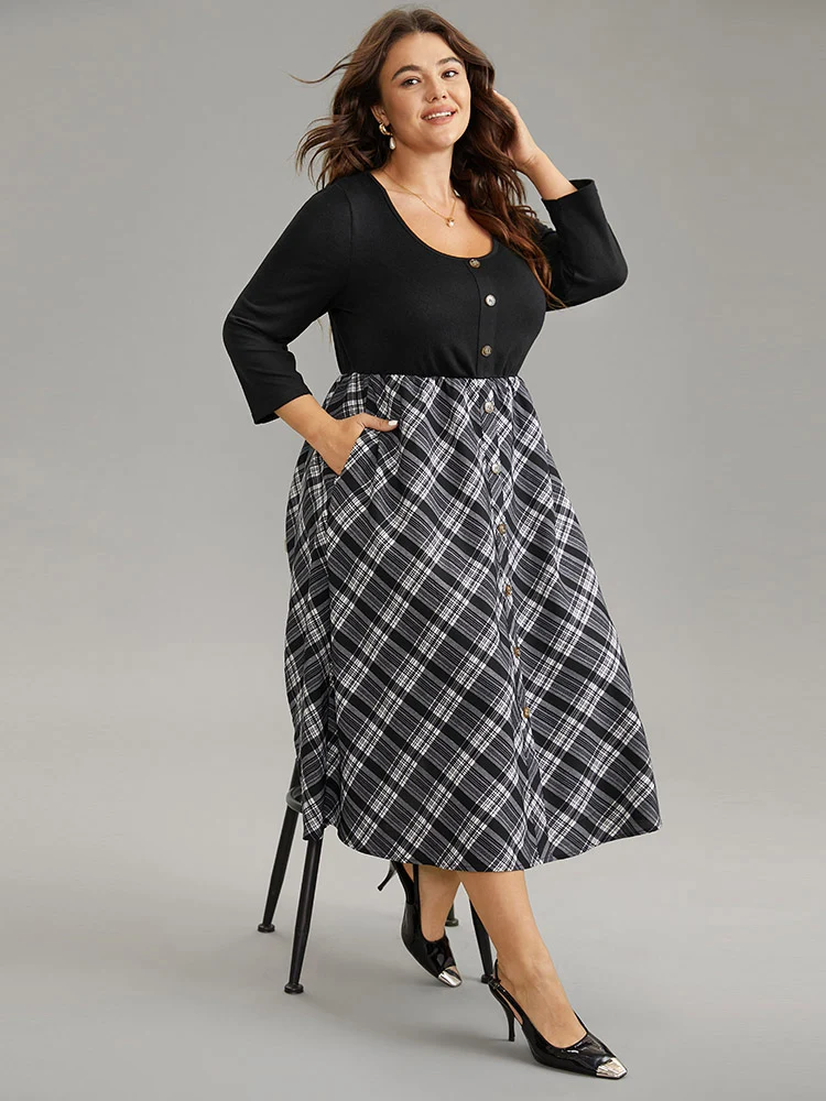 Plaid Patchwork Scoop Neck Button Detail Dress
