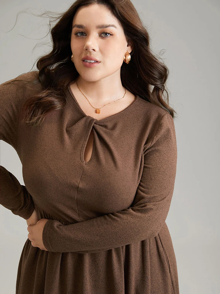 Plain Keyhole Elastic Waist Twist Front Dress