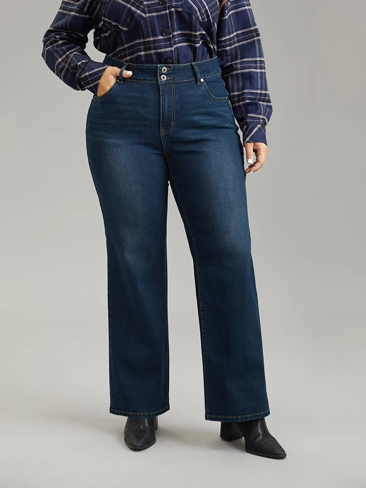Straight Leg Full Length Pocket Zipper Jeans