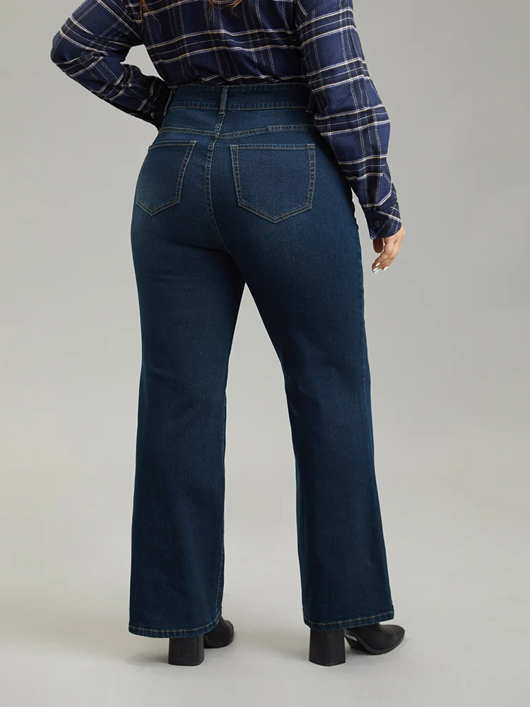 Straight Leg Full Length Pocket Zipper Jeans