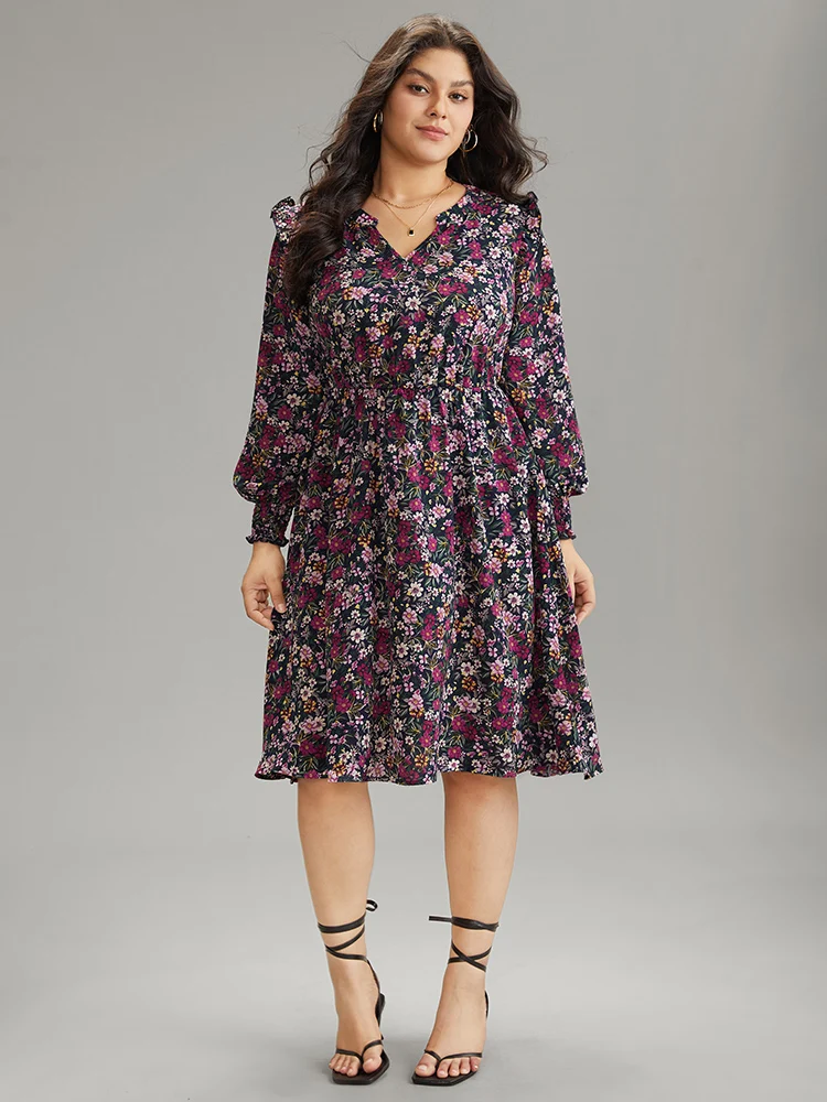 Ditsy Floral Notched Pocket Shirred Cuffs Dress