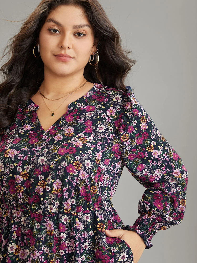 Ditsy Floral Notched Pocket Shirred Cuffs Dress