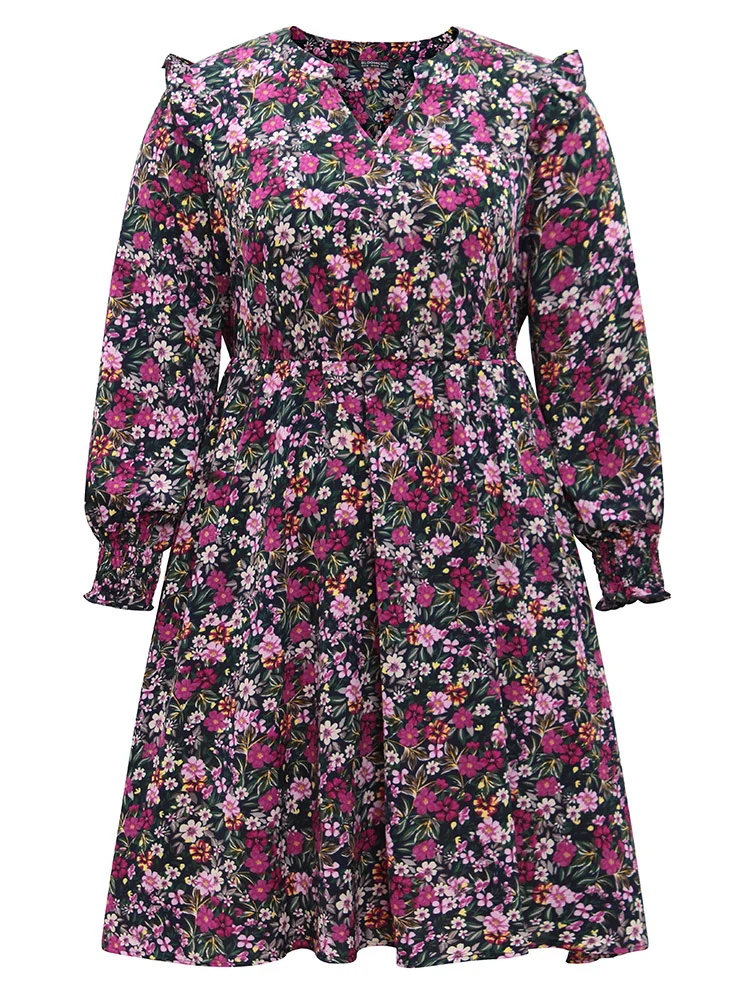Ditsy Floral Notched Pocket Shirred Cuffs Dress