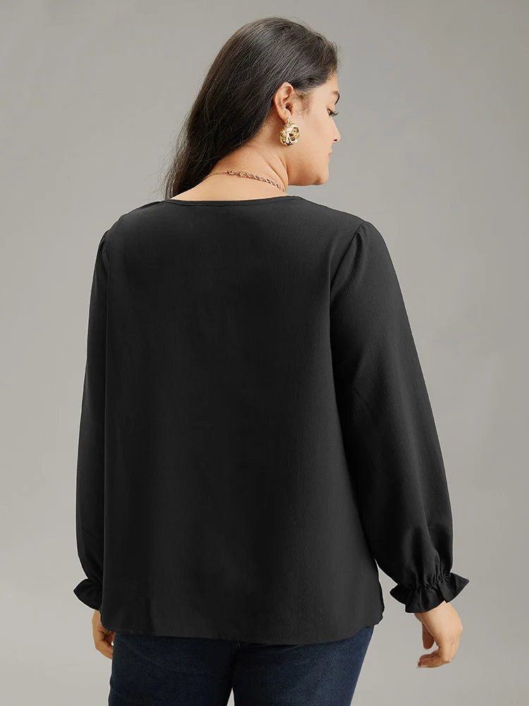 Pleated Detail Contrast Lace Ruffle Blouse