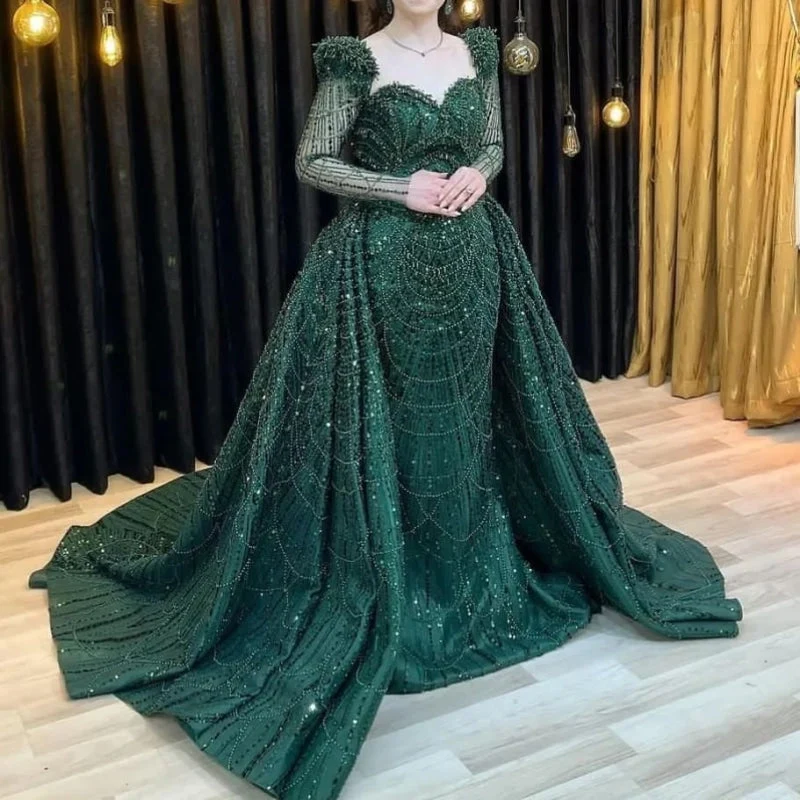 Robe de bal élégante à appliques vertes : robe sirène à manches longues avec détails raffinés